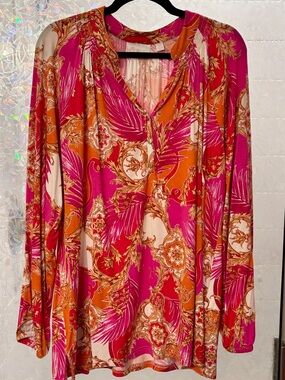 Belle by Kim Gravel Pink & Orange Printed Long Sleeve V-Neck Top